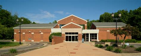 Solon library - Mar 18, 2021 Updated Mar 18, 2021. 0. Solon resident Darlene Davis, who has spent her career in library service, began recently as the manager of the Solon Branch of the …